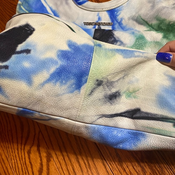 tie dye leather bag from Hungary. Toschendieb is a German brand. - Picture 7 of 11